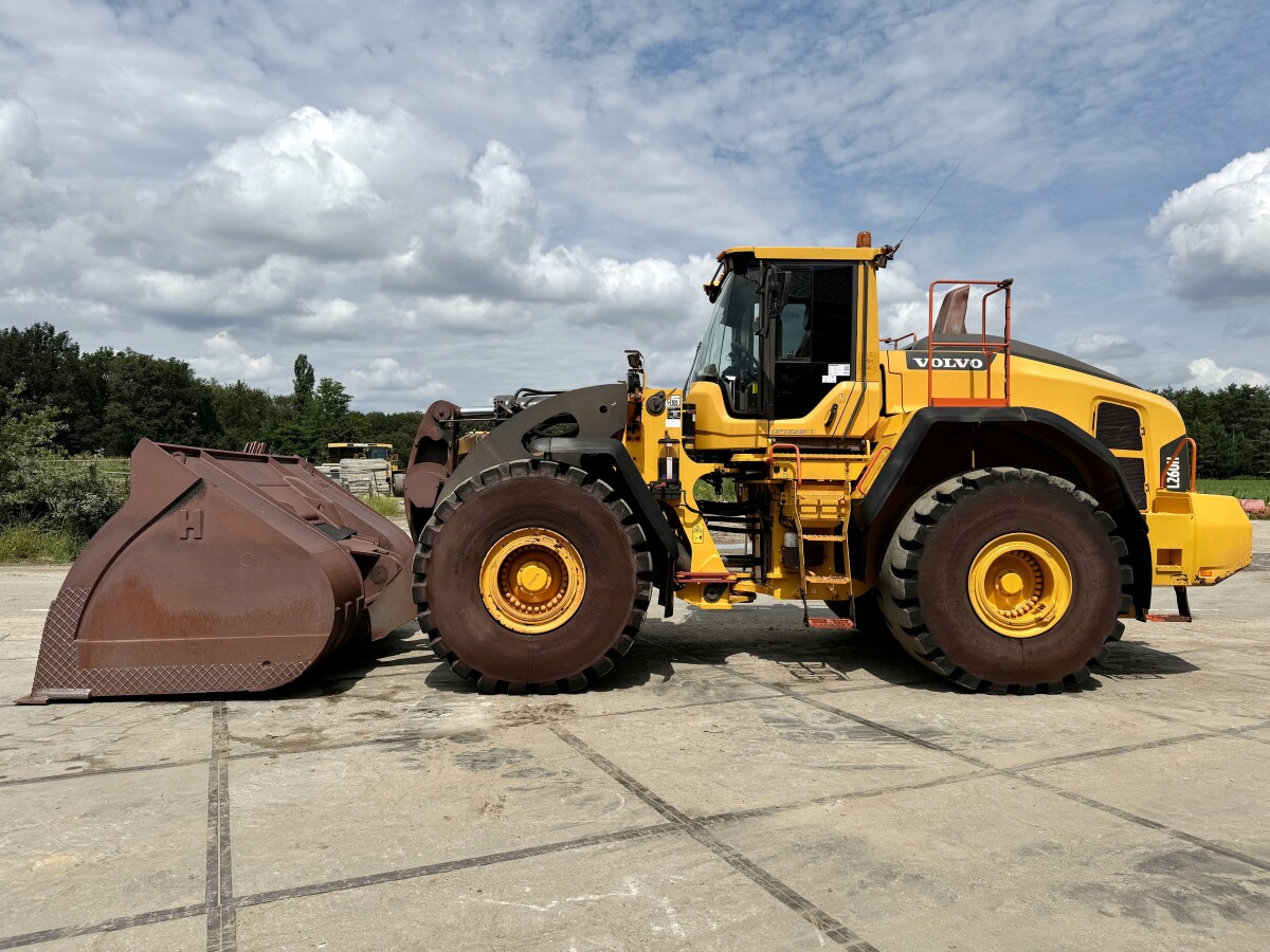 Wheel Loader